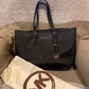 Michael Kors Large Jet Set Tote